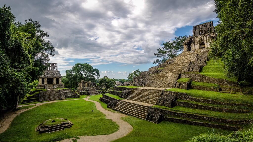 Viaje grupal aztecas y mayas 2024